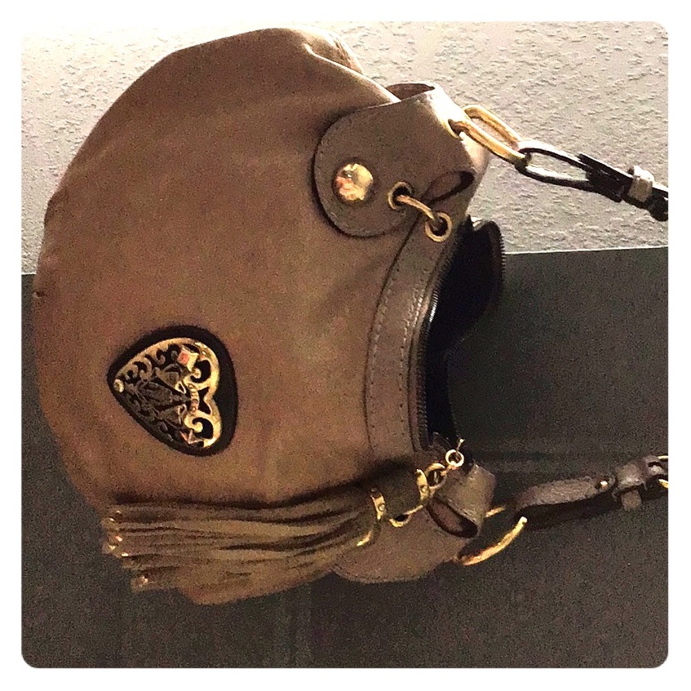 Authentic Gucci leather , Gold Heart Babouska bag